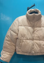 Load and play video in Gallery viewer, Pretti Puffer Jacket
